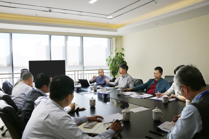 福日电子领导深入盛世国际光电调研.png
